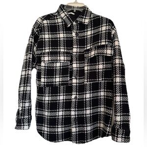 Zara Men's Black and White Checkered Shirt. Oversized Size Small